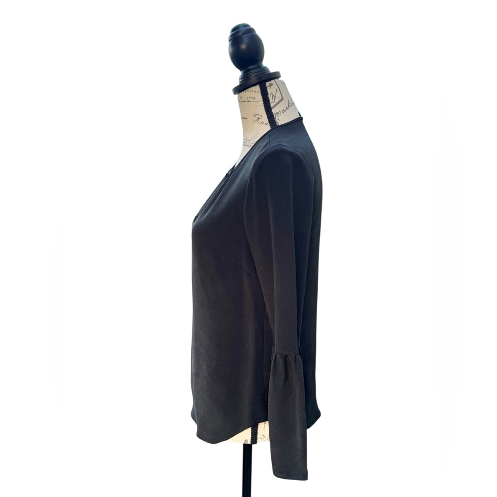J. Crew Silk Blouse Black 3/4 Sleeve with Keyhole Neckline Women’s Size 0 - Picture 2 of 10